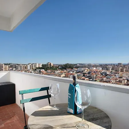 Apartman 16th View By The *